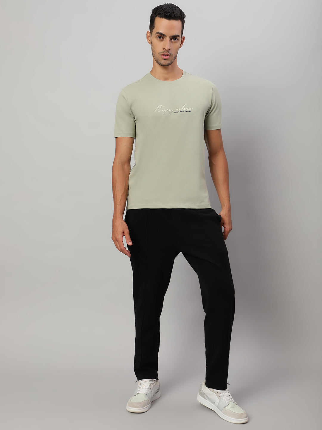 Mens Basic Round Neck Printed T Shirt