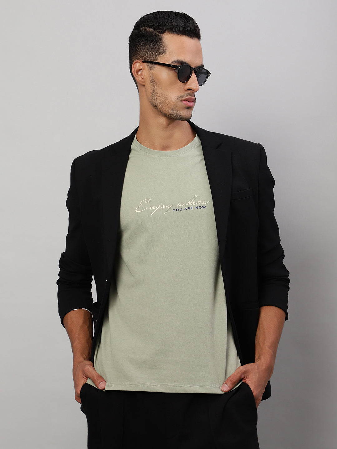 Mens Basic Round Neck Printed T Shirt