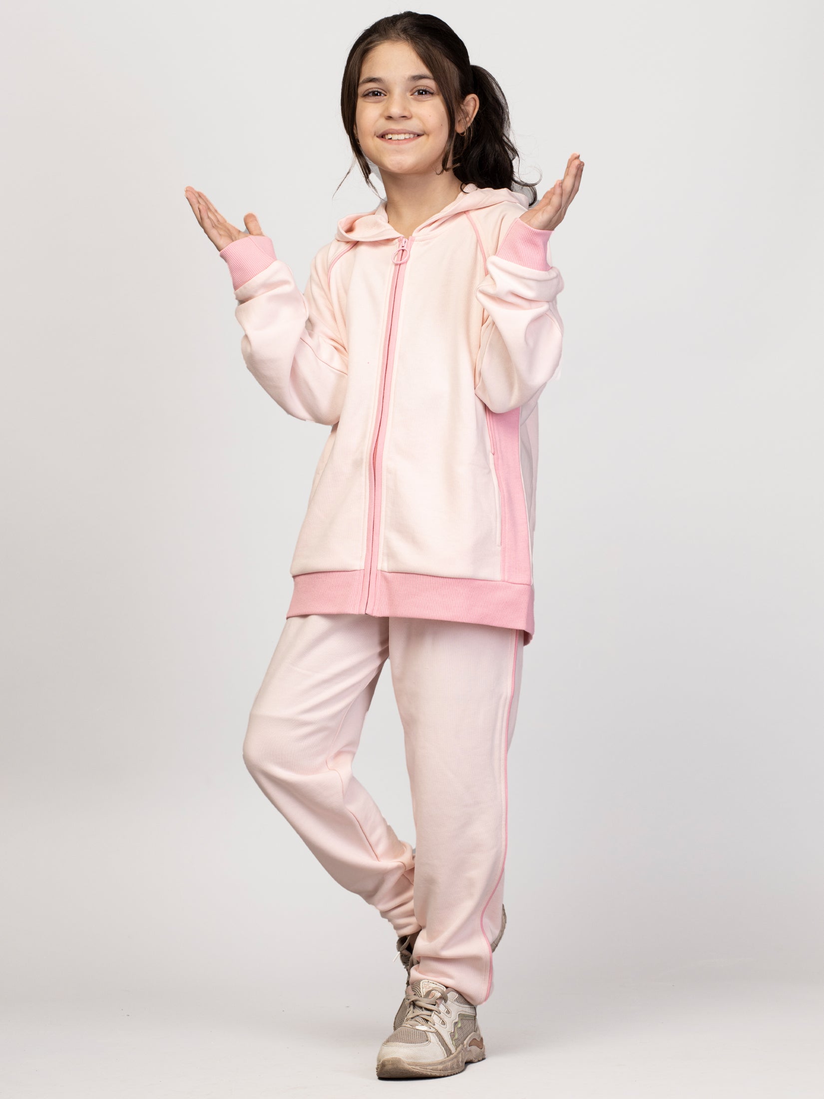 Nimble Baby Pink Solid Sweatshirt For Girls| Full Sleeve Sweatshirt | Cotton Polyester